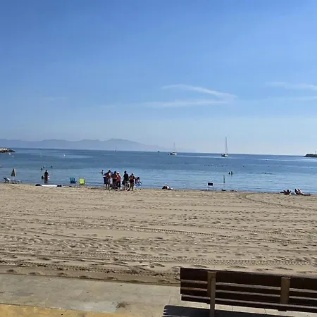 Апартаменты Apto Joel A 50 Mtr. De La Playa Ля Эскала